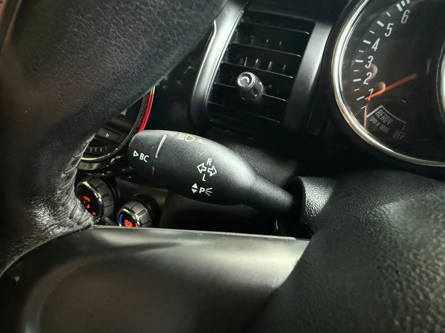 Used MINI Hatch 2015 for sale - 76072103: Photo 32