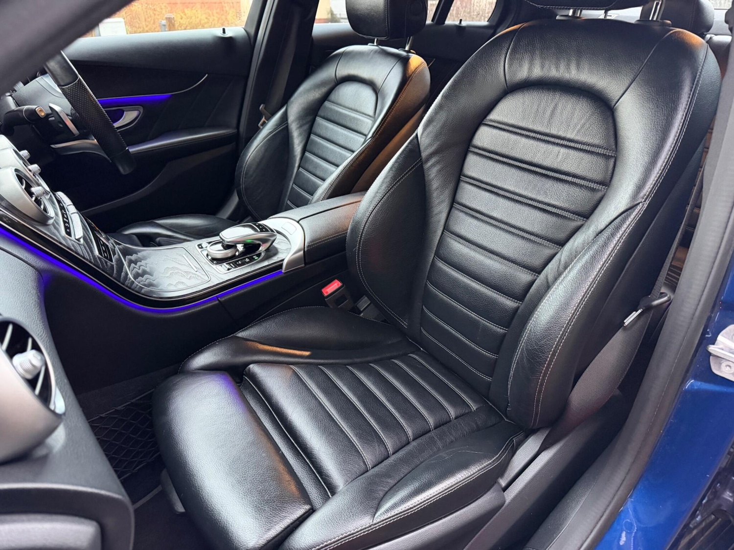 Used Mercedes-Benz C Class 2020 for sale - 77130636: Photo 25