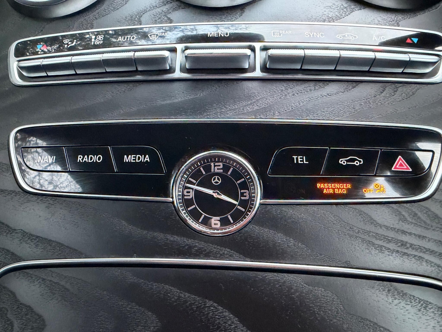 Used Mercedes-Benz C Class 2020 for sale - 77130636: Photo 34