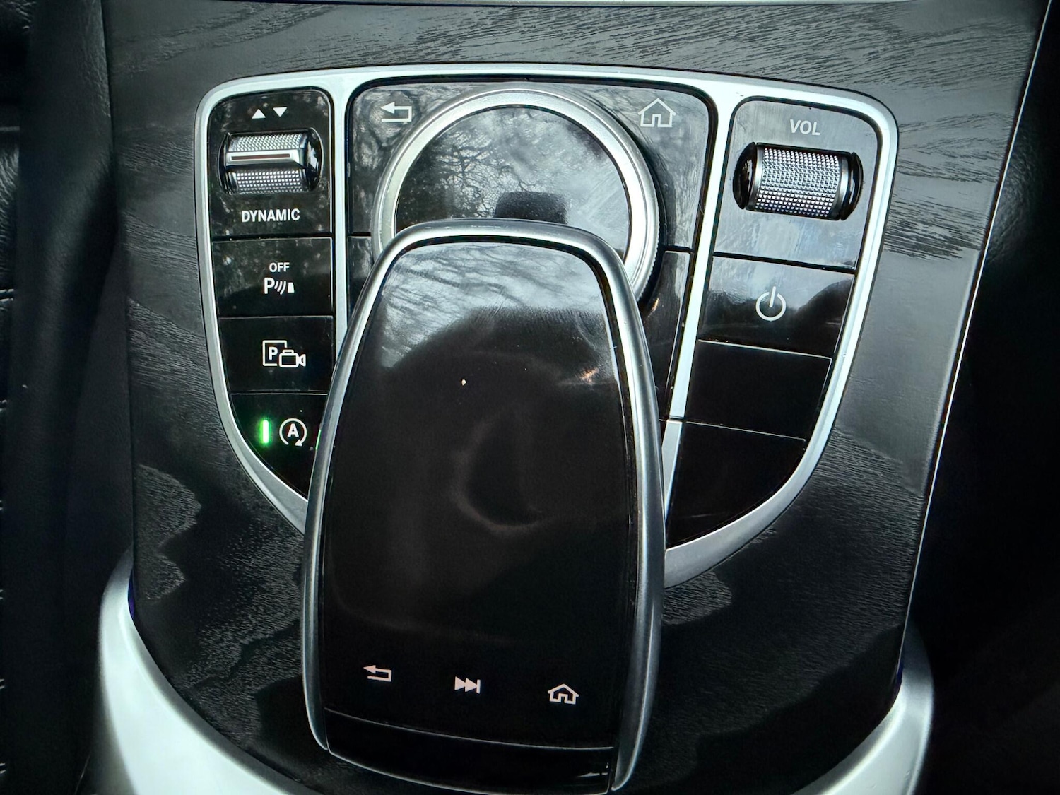 Used Mercedes-Benz C Class 2020 for sale - 77130636: Photo 35