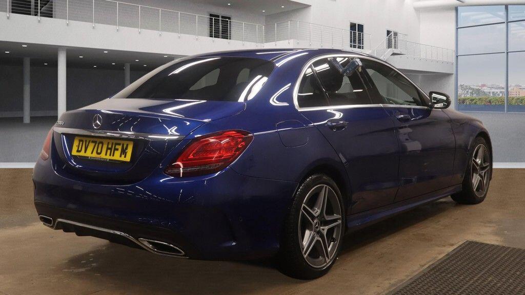 Used Mercedes-Benz C Class 2020 for sale - 77130636: Photo 4