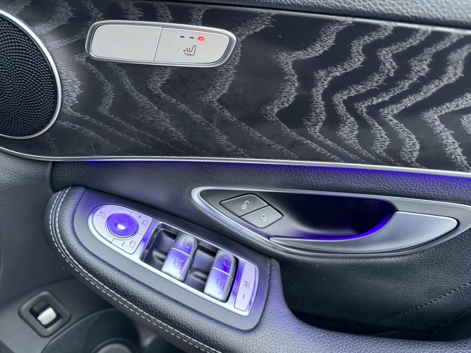 Used Mercedes-Benz C Class 2020 for sale - 77130636: Photo 41