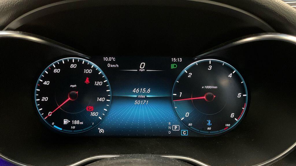 Used Mercedes-Benz C Class 2020 for sale - 77130636: Photo 9