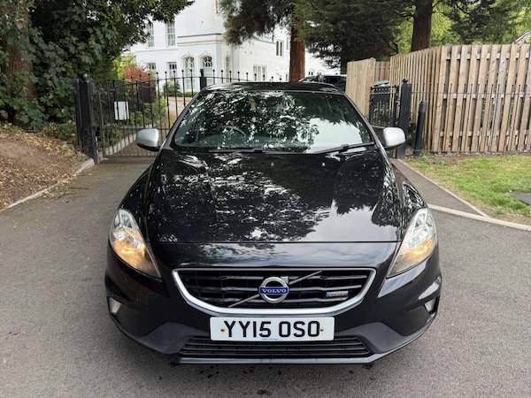 Used Volvo V40 2015 for sale - 75645957: Photo 2