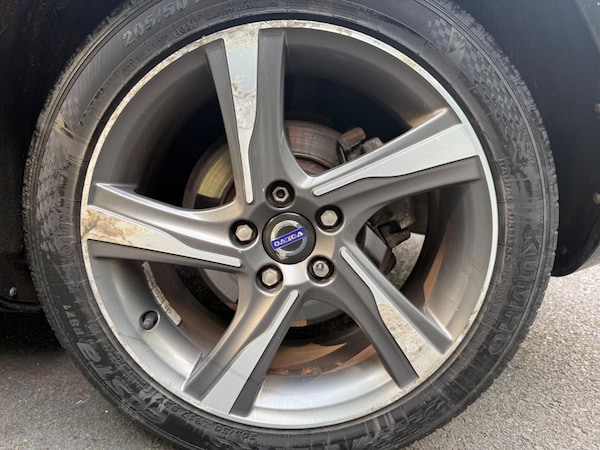 Used Volvo V40 2015 for sale - 75645957: Photo 42