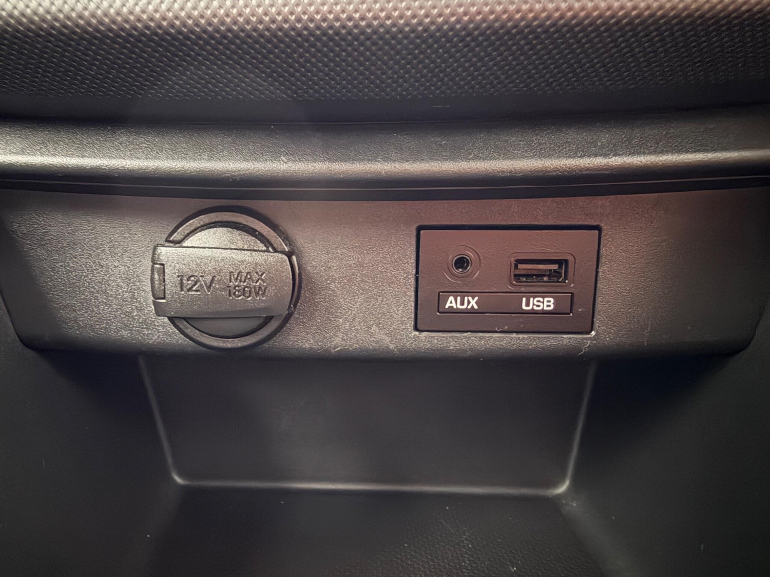 Used Hyundai i10 2018 for sale - 76671596: Photo 38