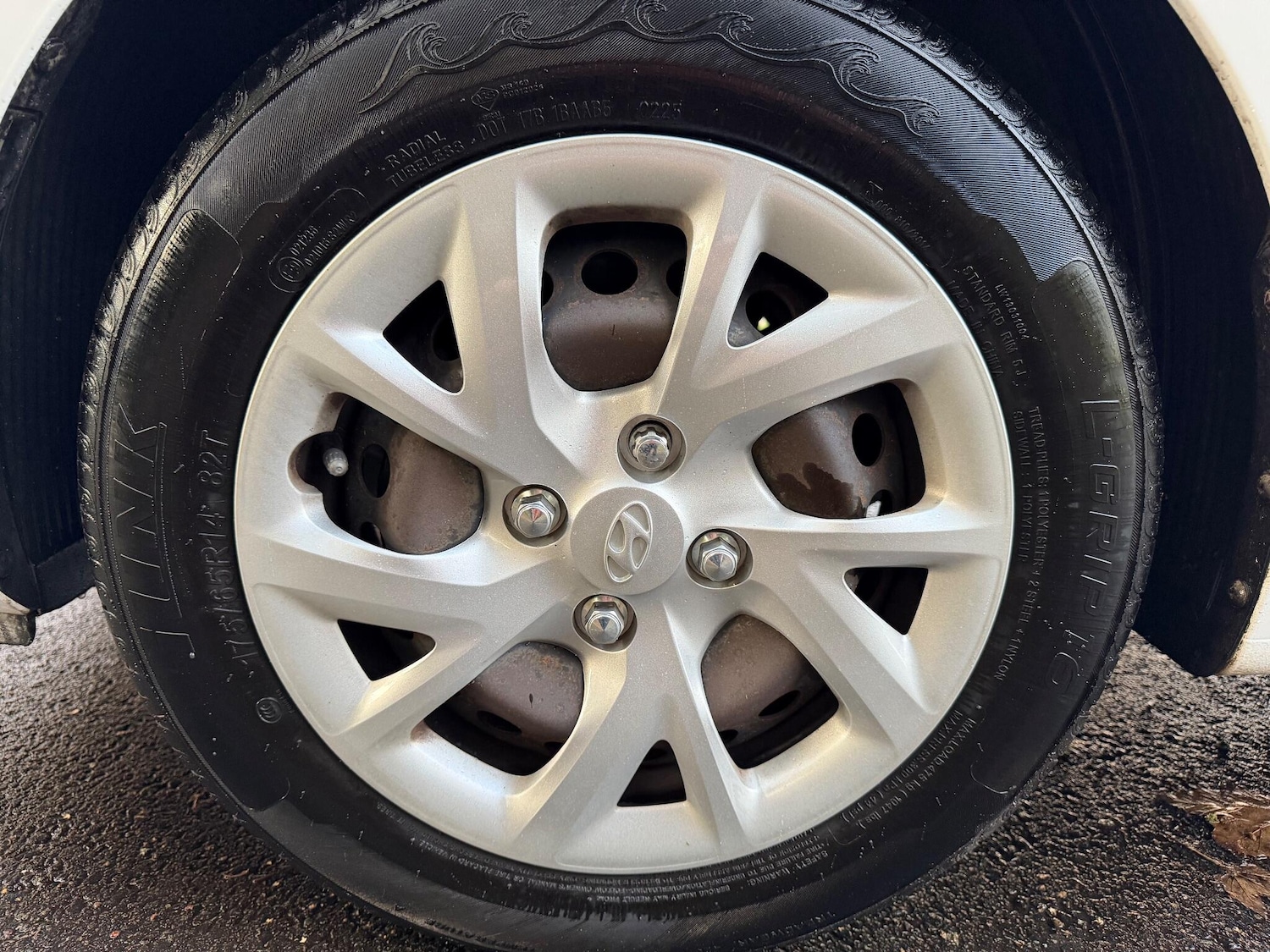 Used Hyundai i10 2018 for sale - 76671596: Photo 50