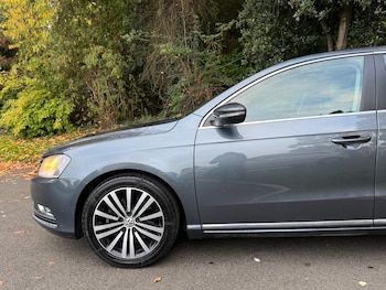 Used Volkswagen Passat 2012 for sale - 76246701: Photo 3
