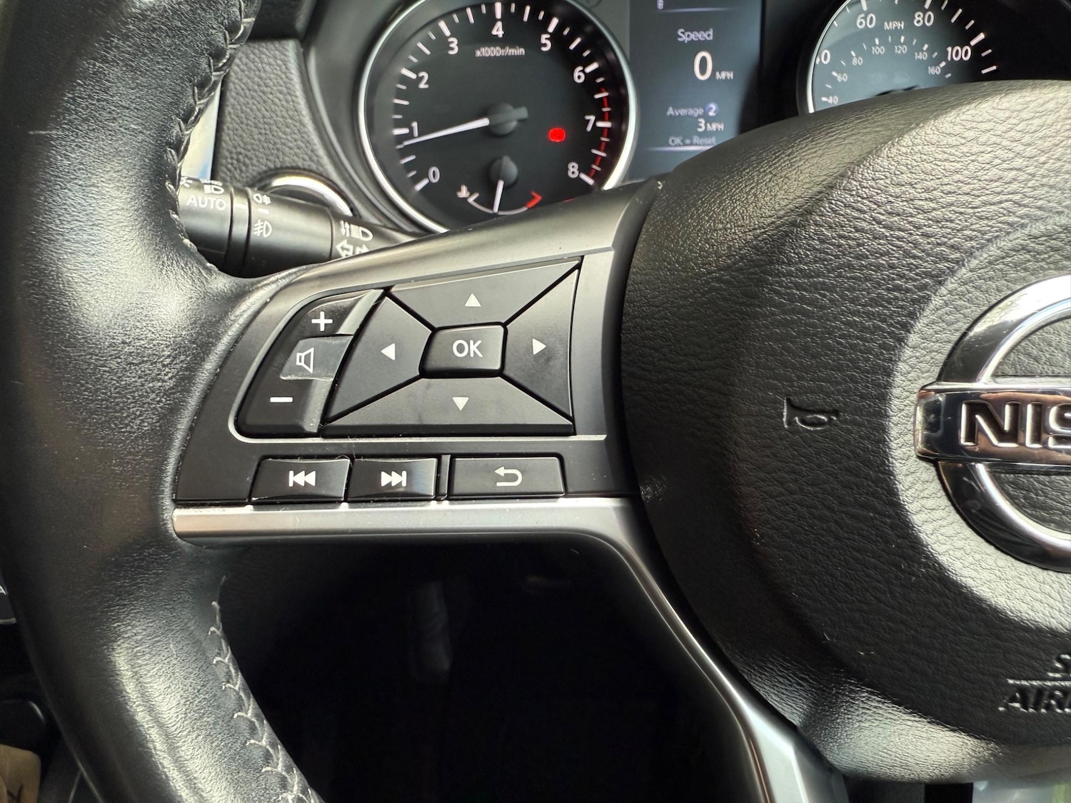 Used Nissan Qashqai for sale - 76993841: Photo 30