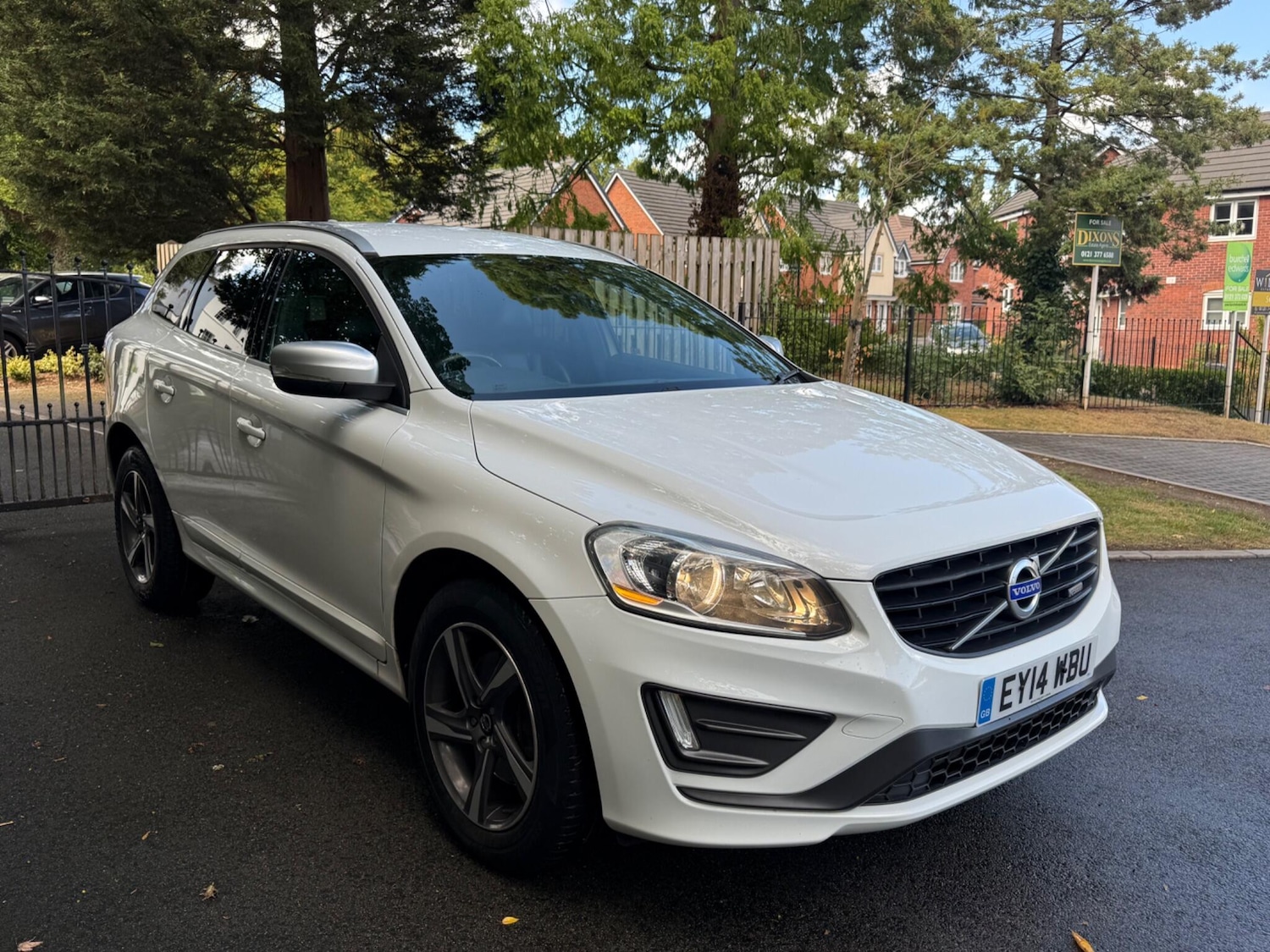 Used Volvo XC60 2014 for sale - 76987607: Photo 3