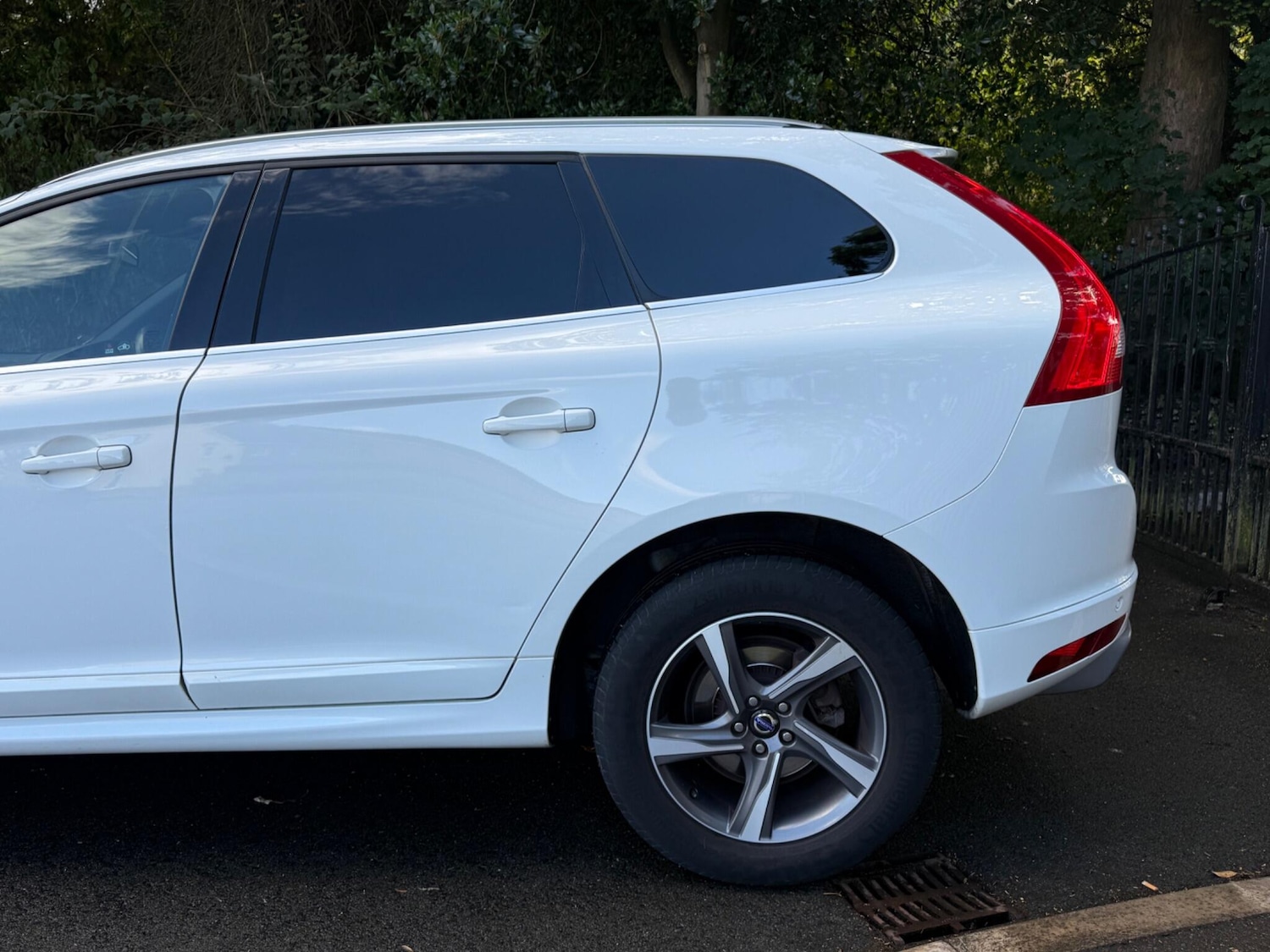Used Volvo XC60 2014 for sale - 76987607: Photo 6