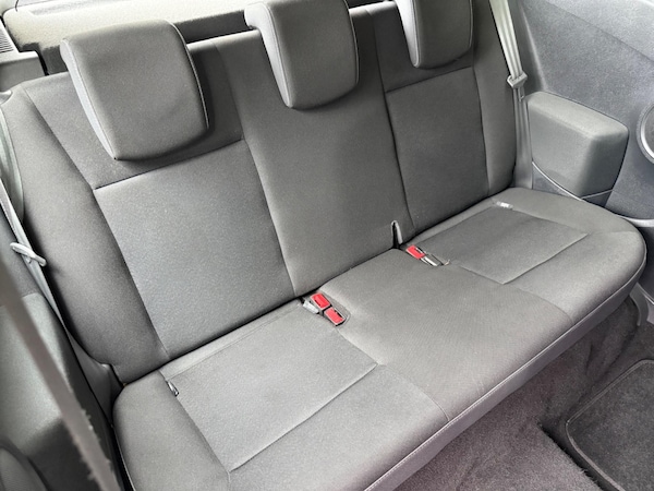 Used Renault Clio 2011 for sale - 74758282: Photo 15