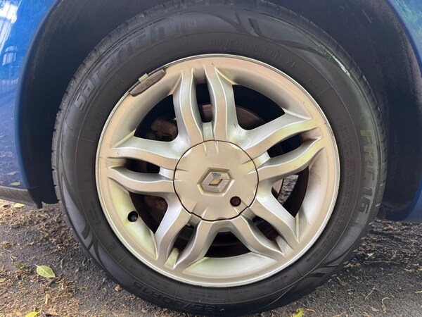 Used Renault Clio 2011 for sale - 74758282: Photo 36