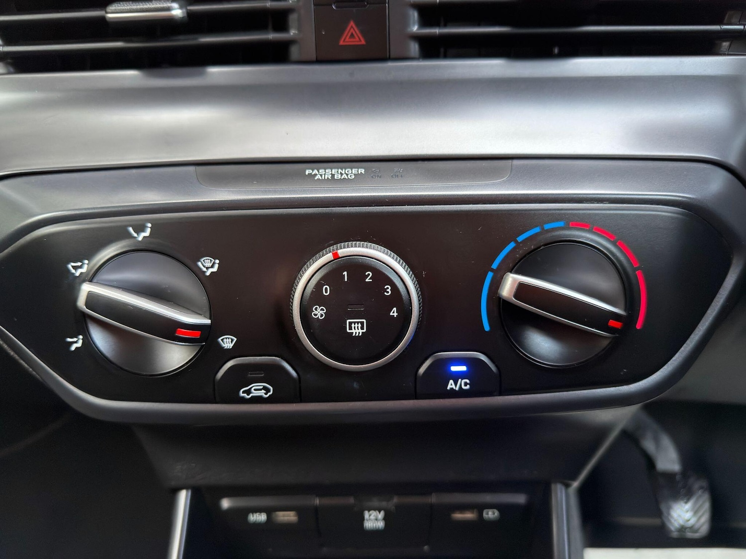 Used Hyundai i20 2022 for sale - 77120853: Photo 35