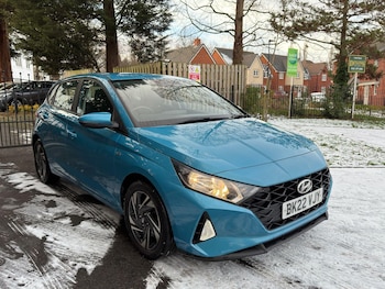 Used Hyundai i20 2022 for sale - 77120853: Photo
