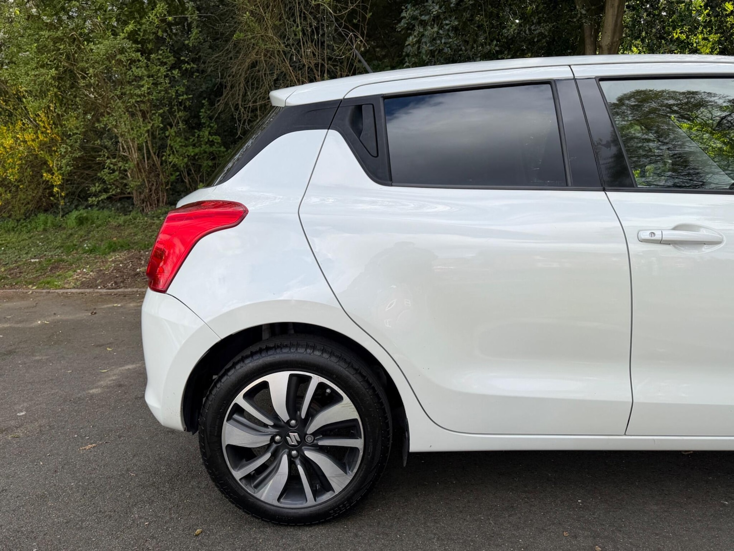 Used Suzuki Swift 2020 for sale - 78220004: Photo 15