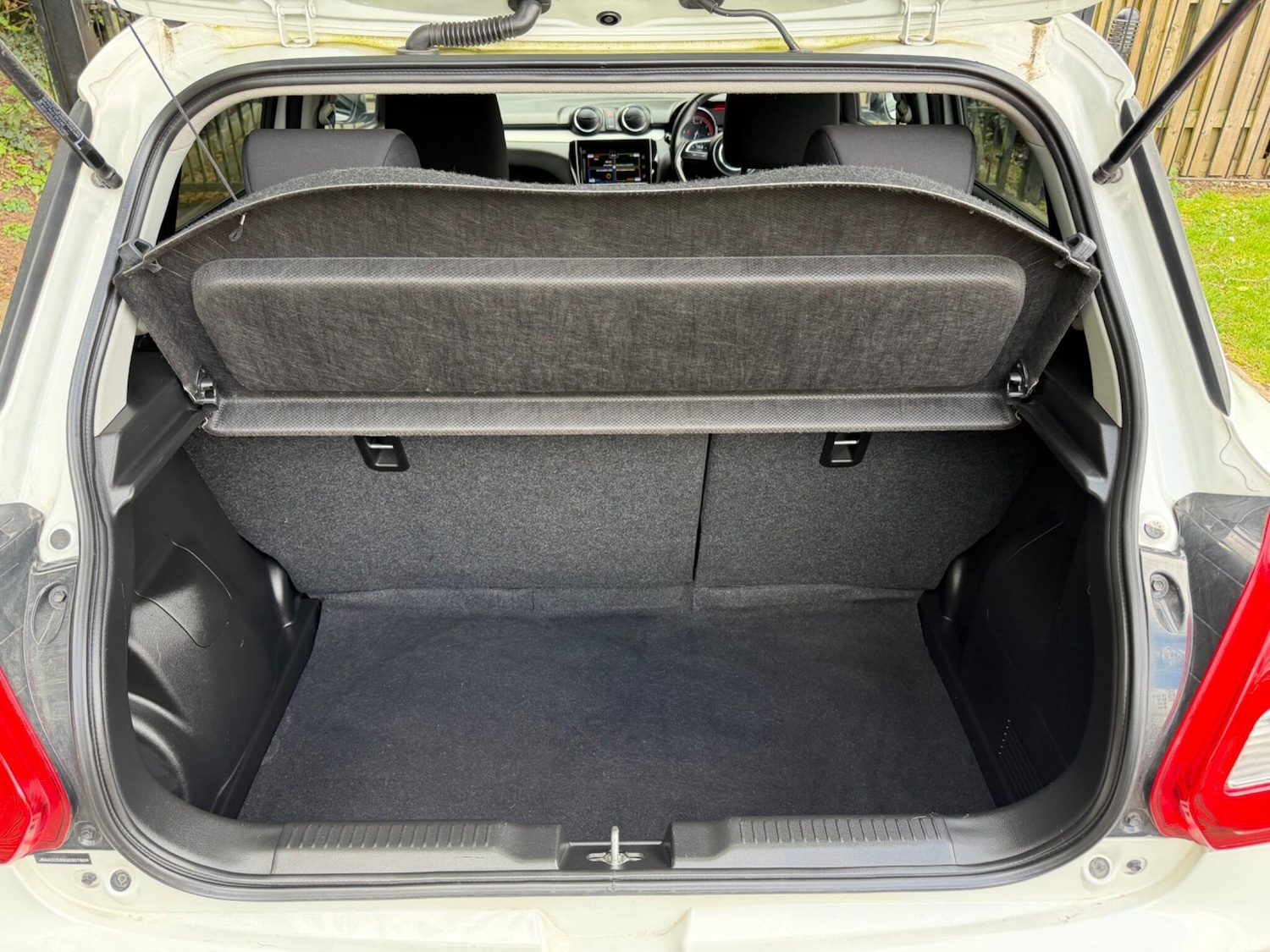 Used Suzuki Swift 2020 for sale - 78220004: Photo 24