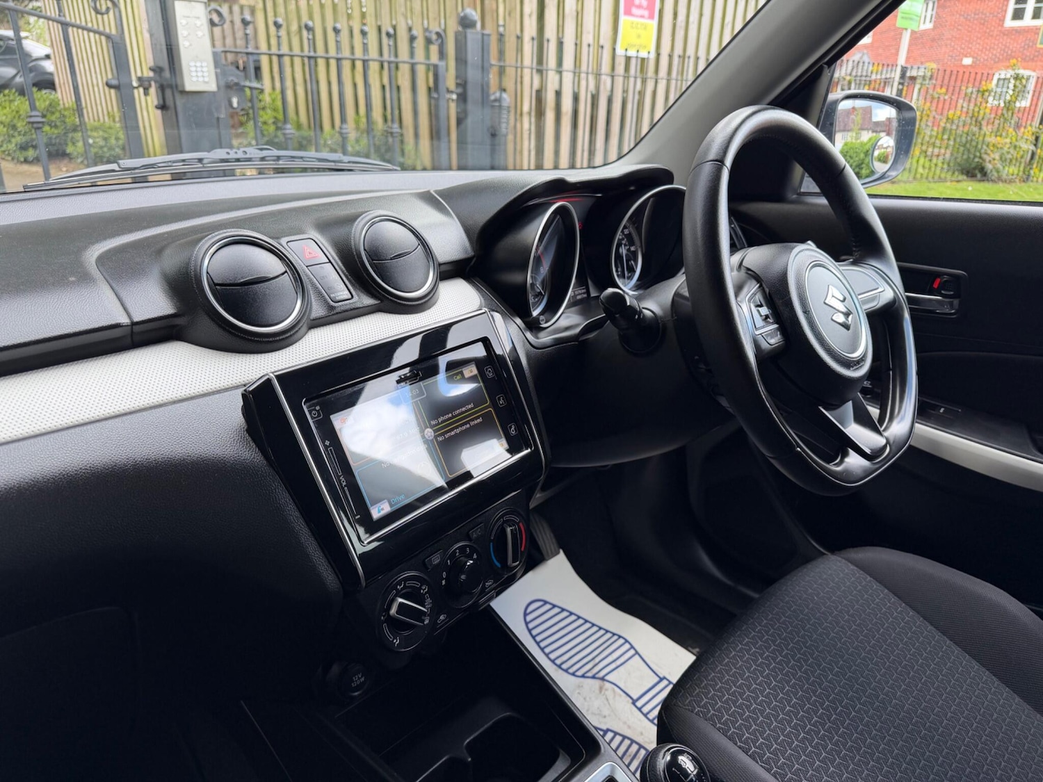 Used Suzuki Swift 2020 for sale - 78220004: Photo 30