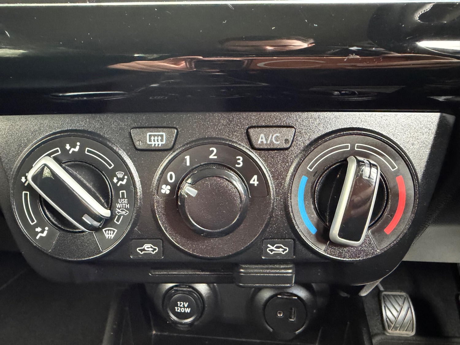 Used Suzuki Swift 2020 for sale - 78220004: Photo 37