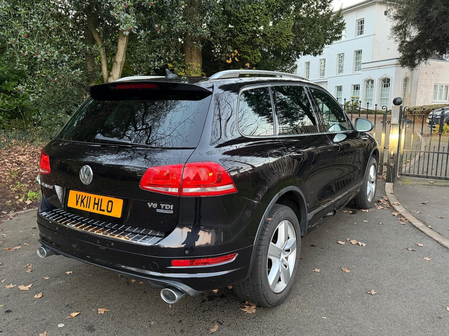 Used Volkswagen Touareg 2011 for sale - 76597331: Photo 11