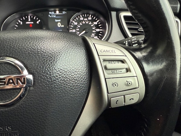 Used Nissan Qashqai 2014 for sale - 76294492: Photo 35