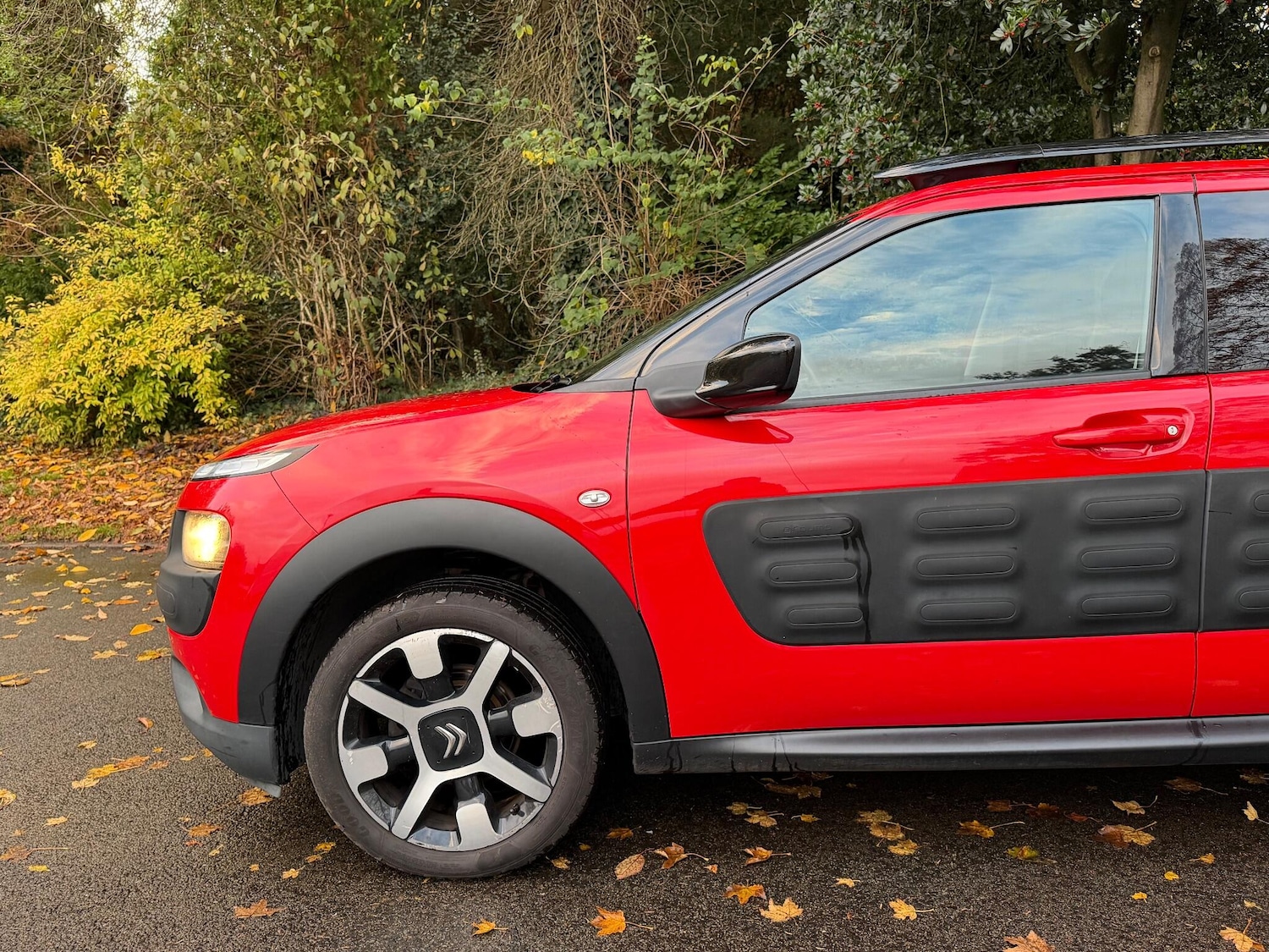 Used Citroen C4 Cactus 2015 for sale - 76597279: Photo 3