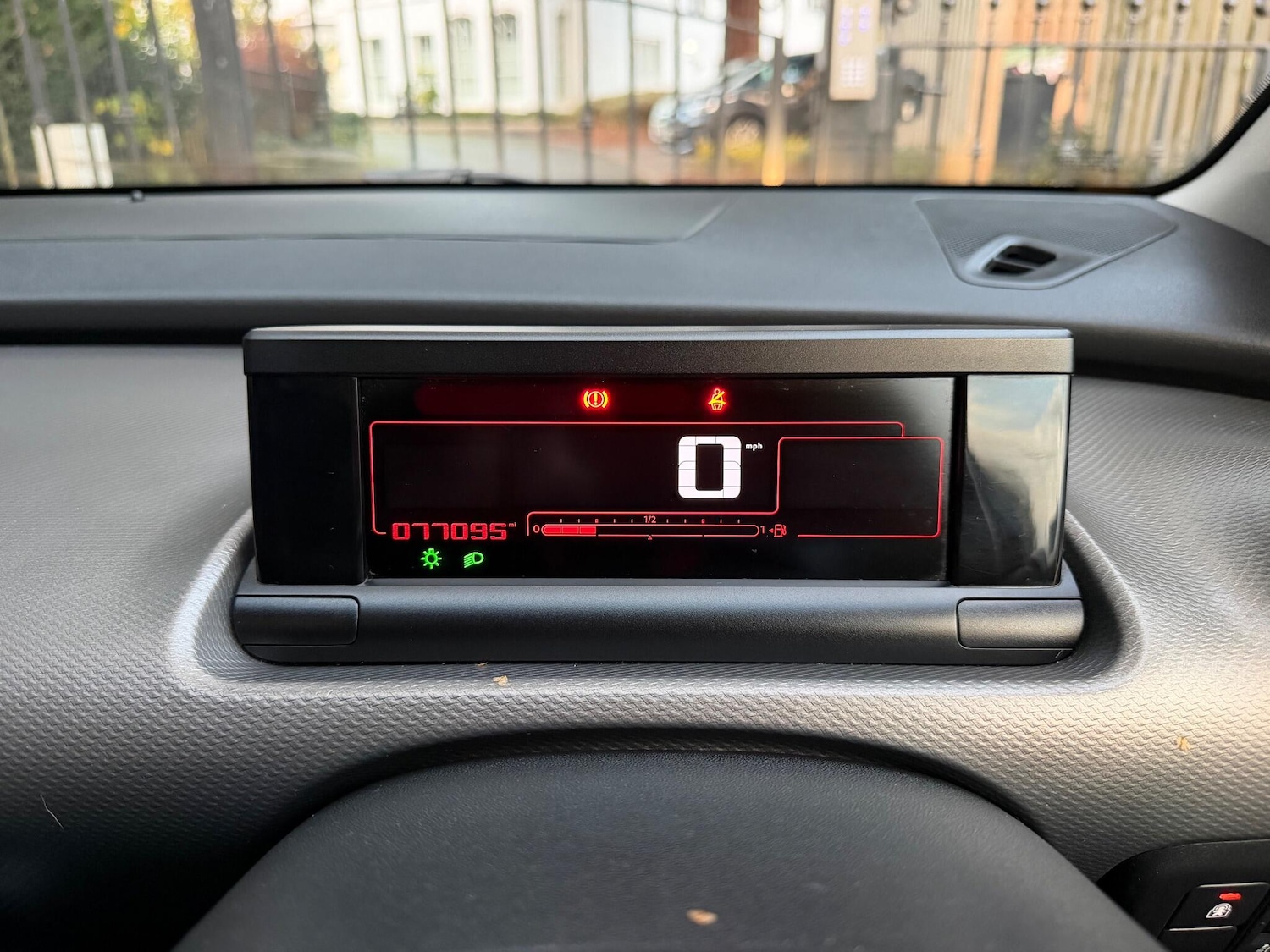 Used Citroen C4 Cactus 2015 for sale - 76597279: Photo 31