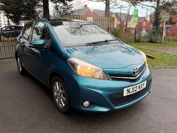 Used Toyota Yaris 2012 for sale - 78699416: Photo
