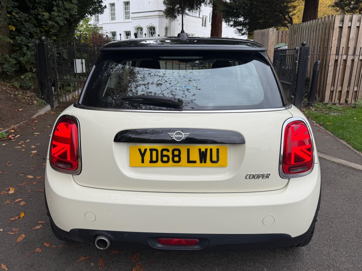Used MINI Hatch 2018 for sale - 76307819: Photo 10