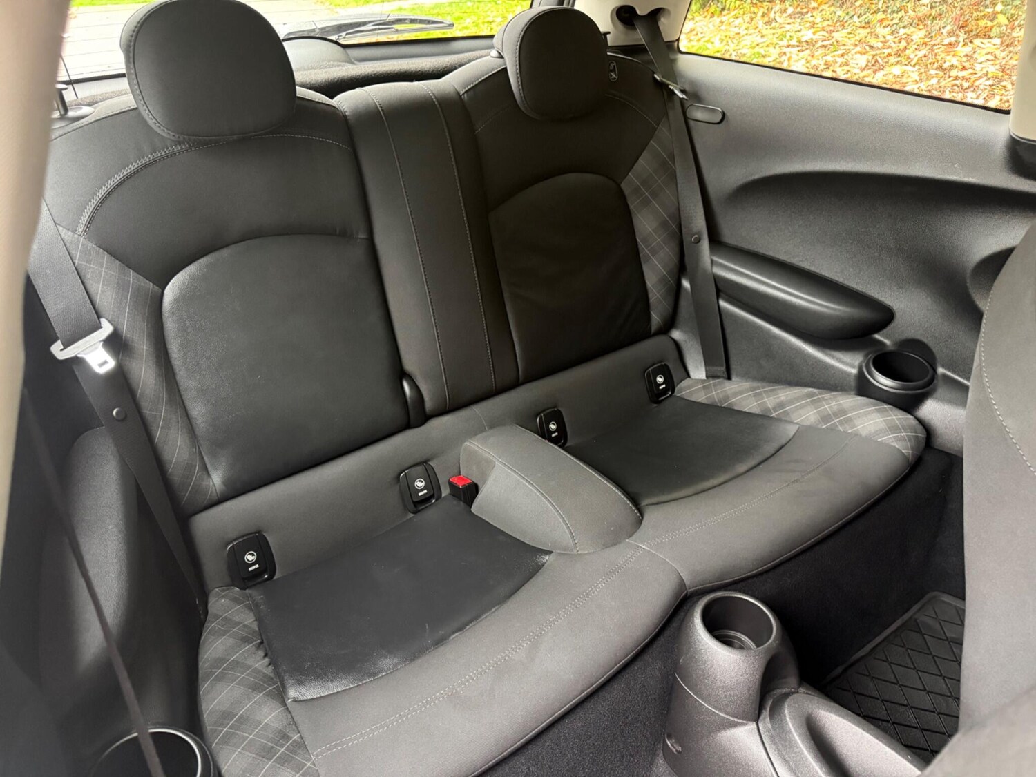 Used MINI Hatch 2018 for sale - 76307819: Photo 19