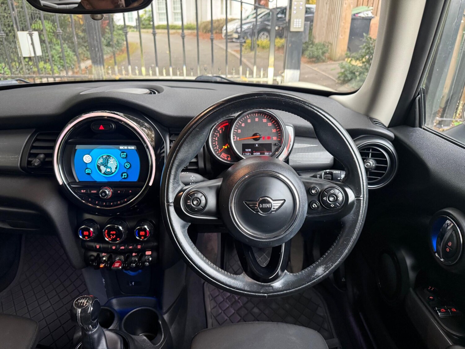Used MINI Hatch 2018 for sale - 76307819: Photo 26