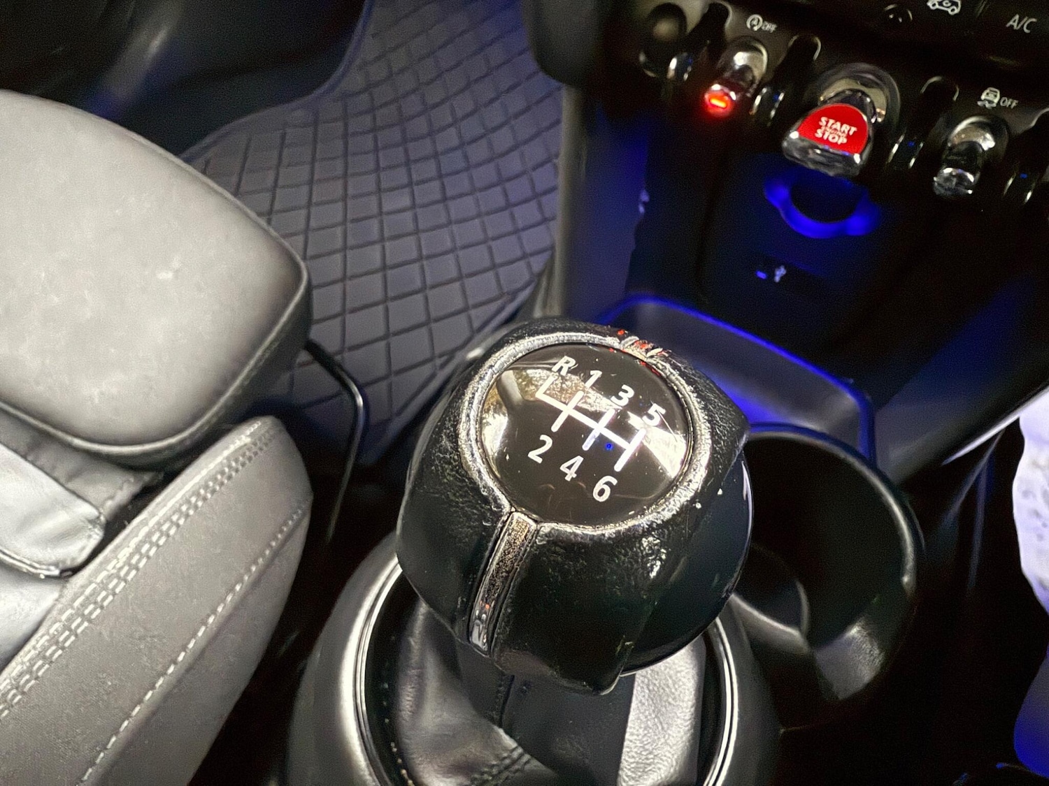 Used MINI Hatch 2018 for sale - 76307819: Photo 34