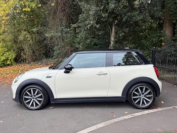 Used MINI Hatch 2018 for sale - 76307819: Photo