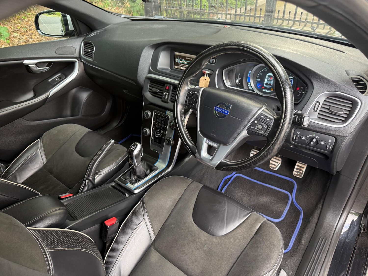 Used Volvo V40 2015 for sale - 76766014: Photo 13