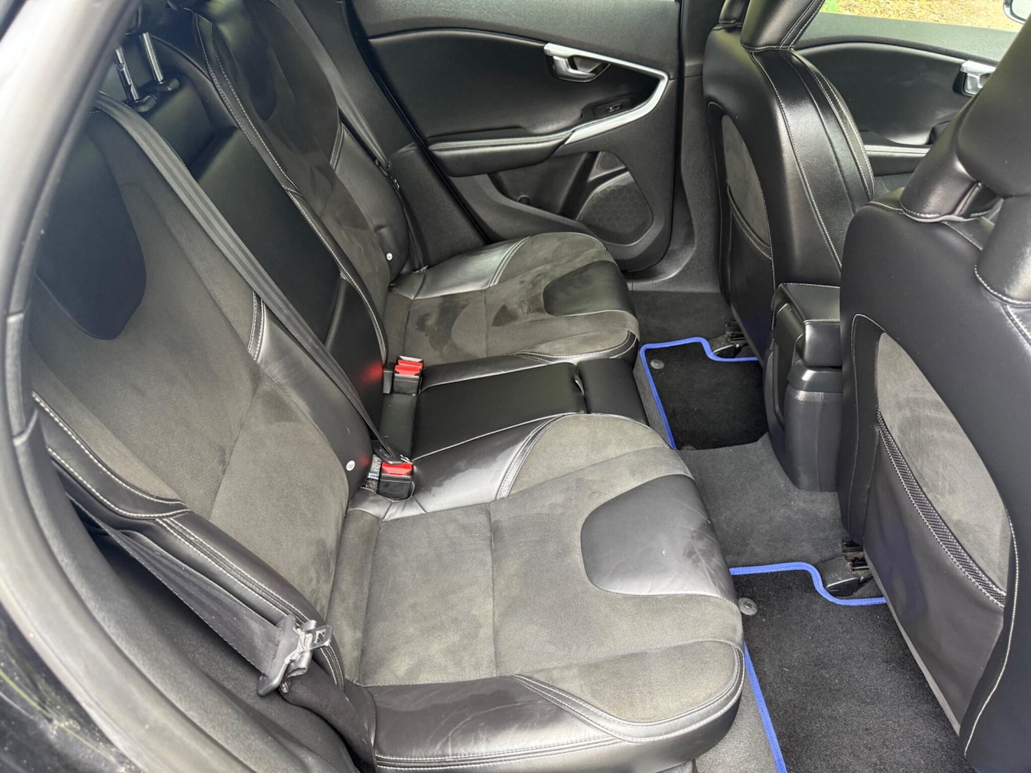 Used Volvo V40 2015 for sale - 76766014: Photo 15