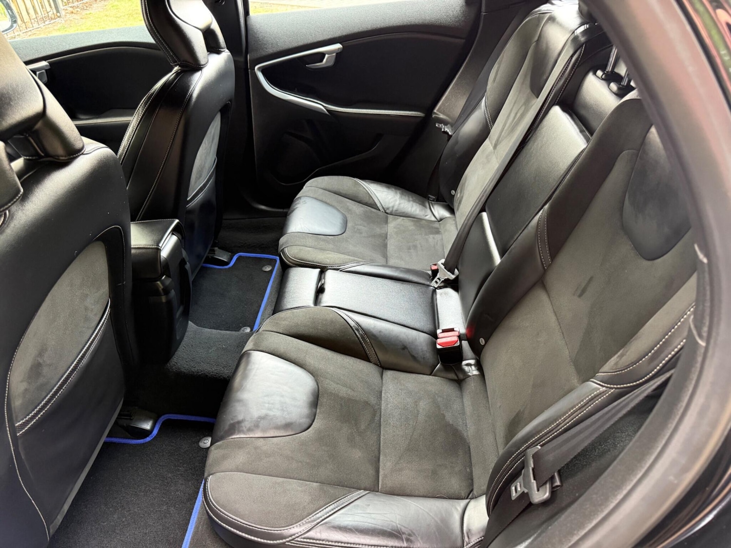 Used Volvo V40 2015 for sale - 76766014: Photo 17