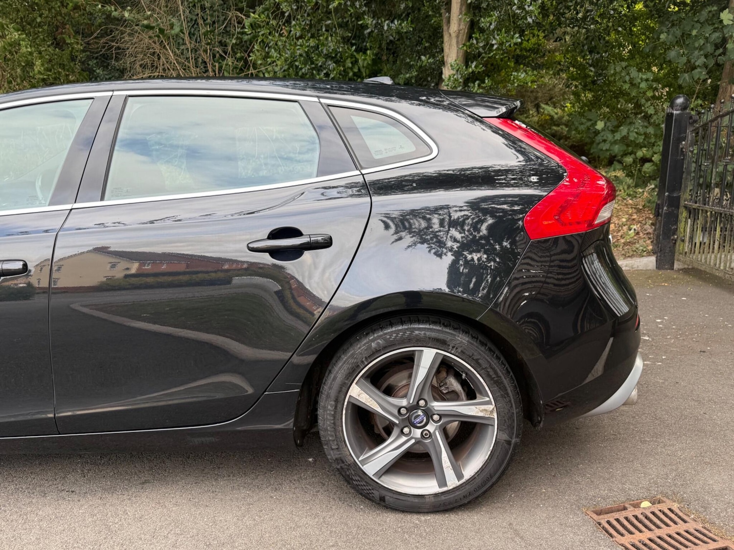 Used Volvo V40 2015 for sale - 76766014: Photo 6