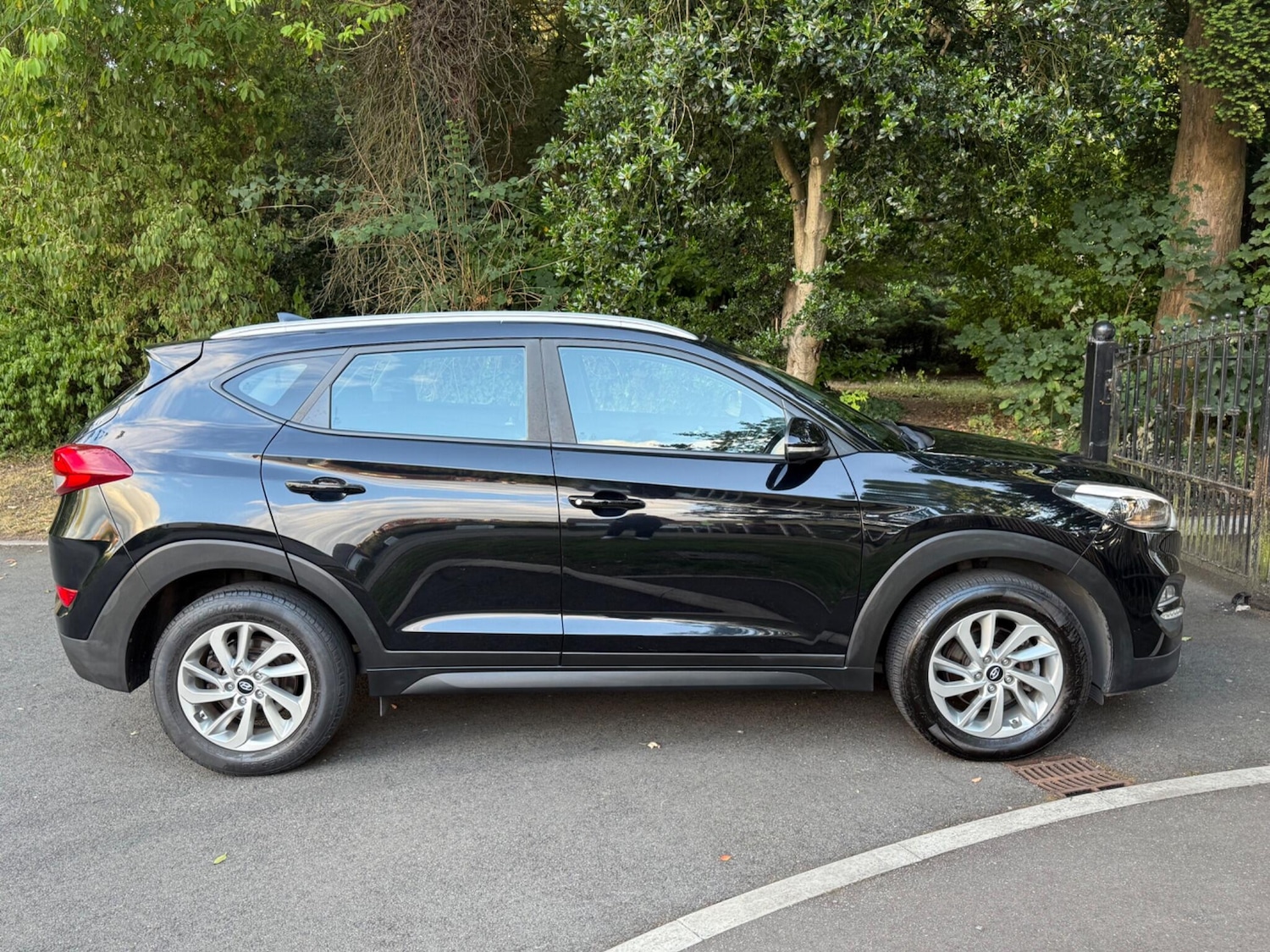 Used Hyundai TUCSON 2017 for sale - 76690063: Photo 10