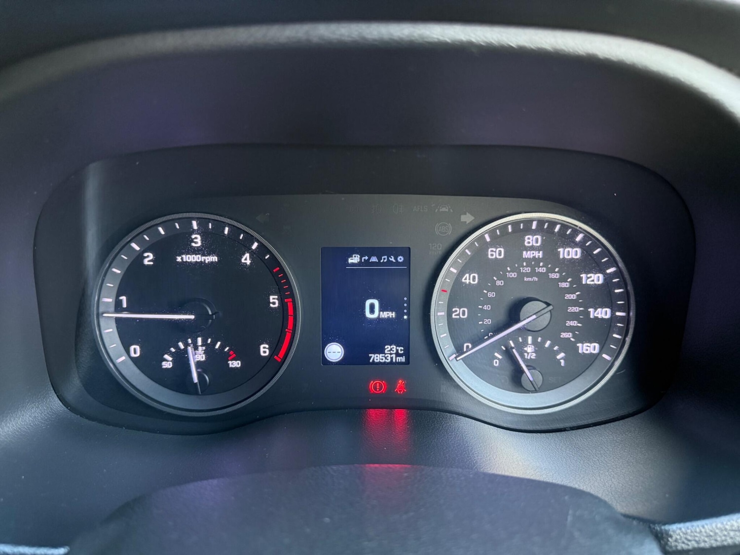 Used Hyundai TUCSON 2017 for sale - 76690063: Photo 26