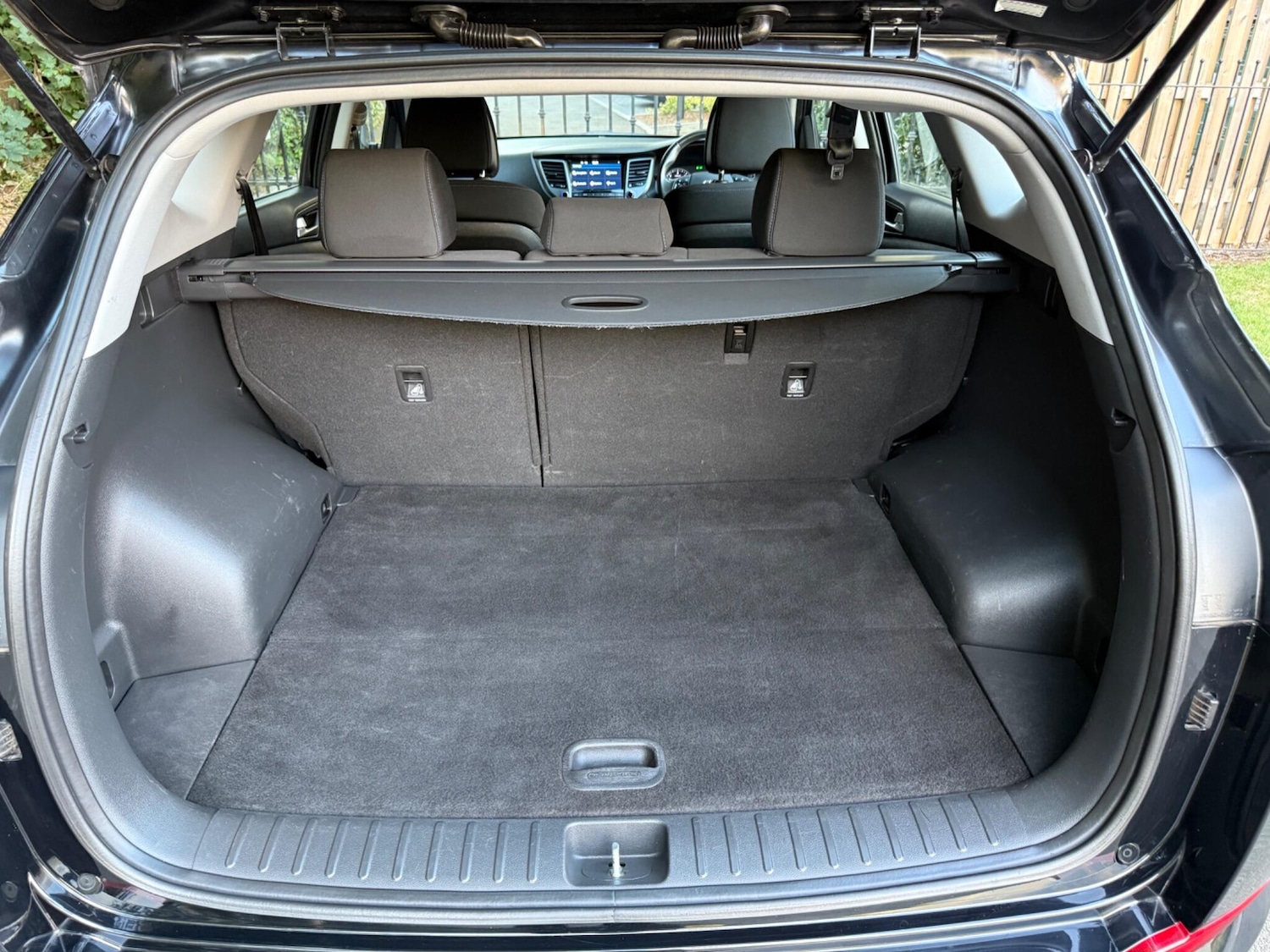 Used Hyundai TUCSON 2017 for sale - 76690063: Photo 41