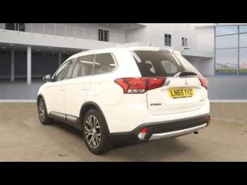 Used Mitsubishi Outlander 2016 for sale - 74935000: Photo