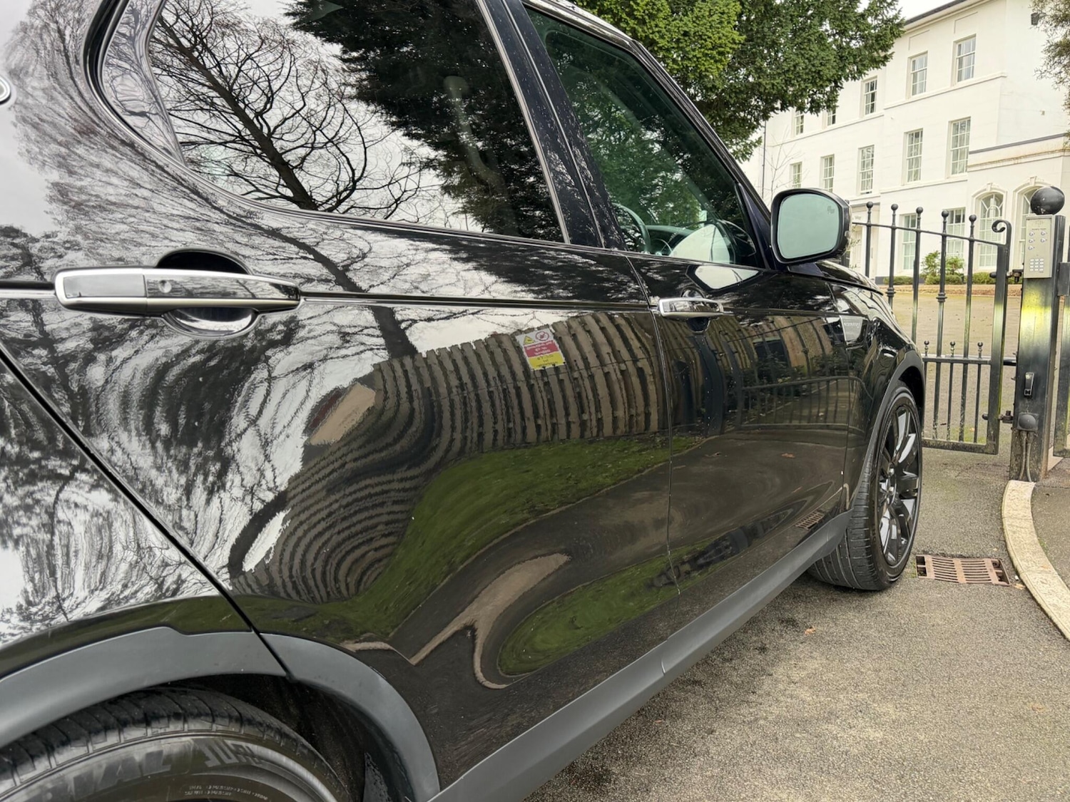 Used Land Rover Discovery 2017 for sale - 77279130: Photo 18