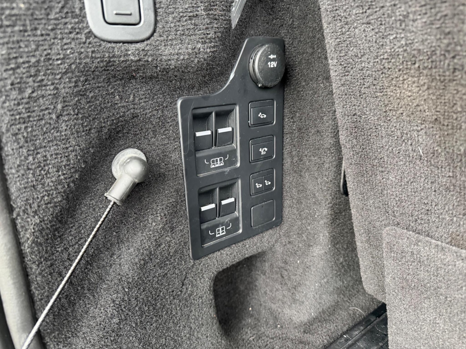 Used Land Rover Discovery 2017 for sale - 77279130: Photo 31