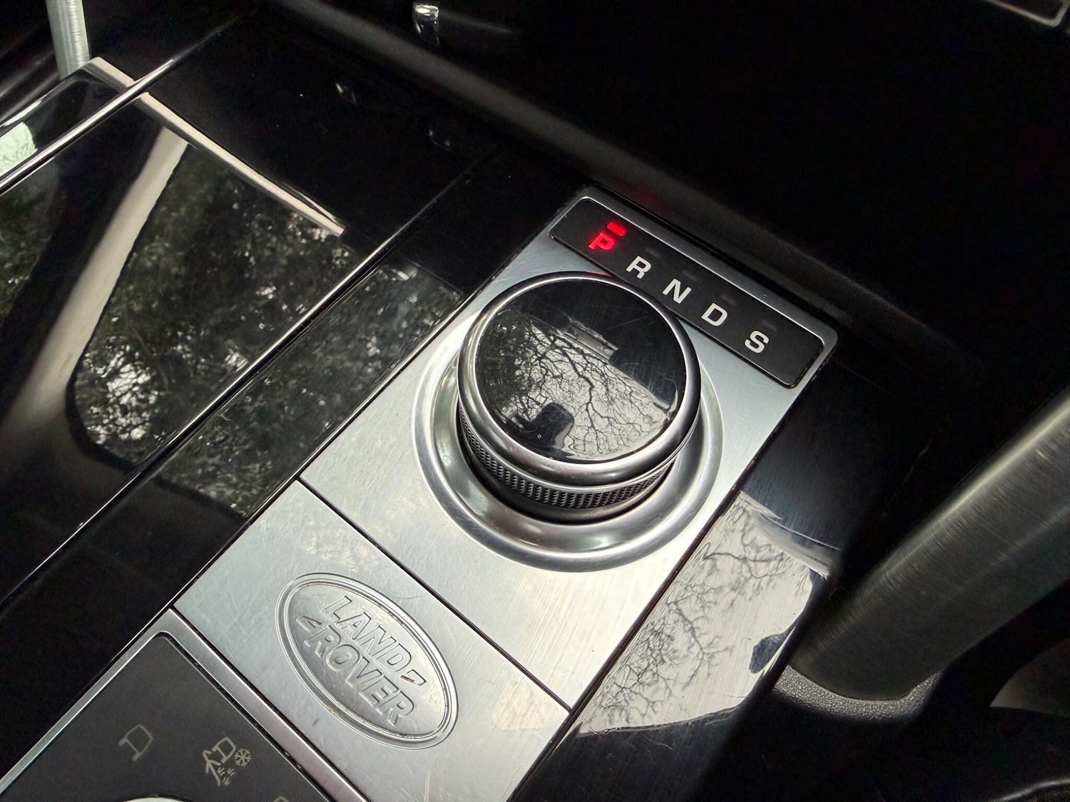 Used Land Rover Discovery 2017 for sale - 77279130: Photo 47