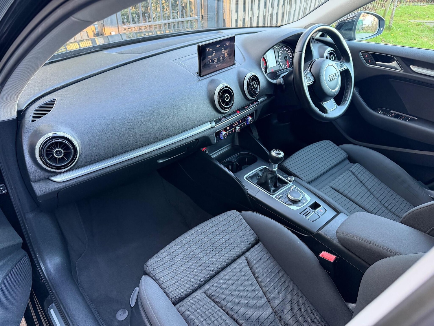 Used Audi A3 2015 for sale - 76996200: Photo 26