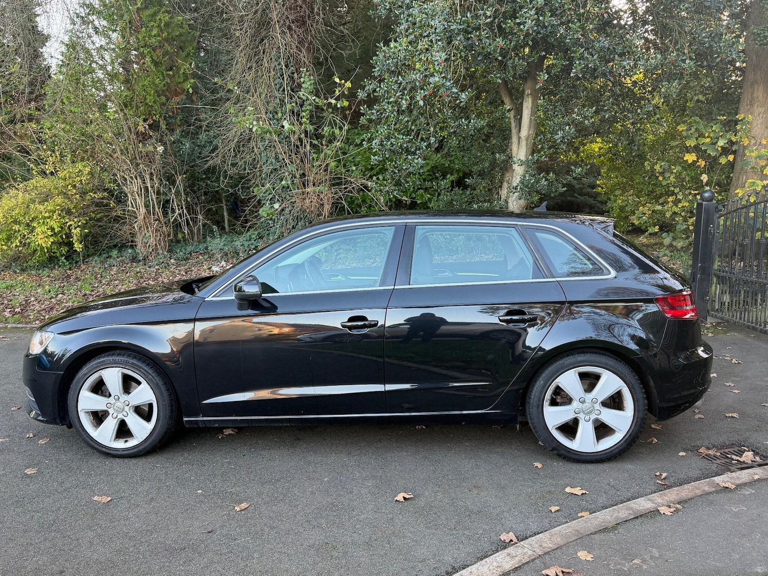 Used Audi A3 2015 for sale - 76996200: Photo 4