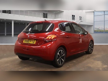 Used Peugeot 208 2019 for sale - 76446640: Photo