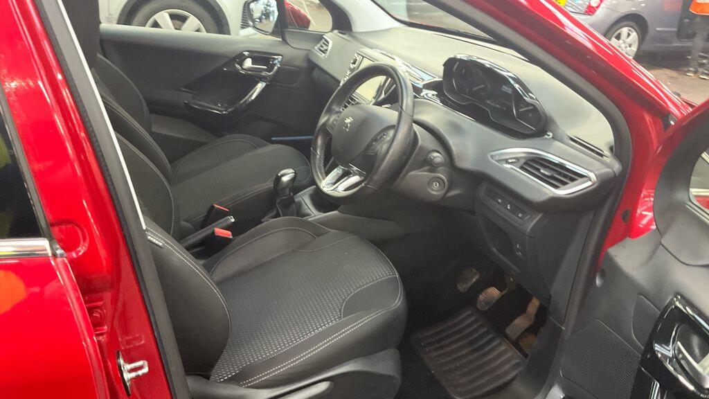 Used Peugeot 208 2019 for sale - 76446640: Photo 8