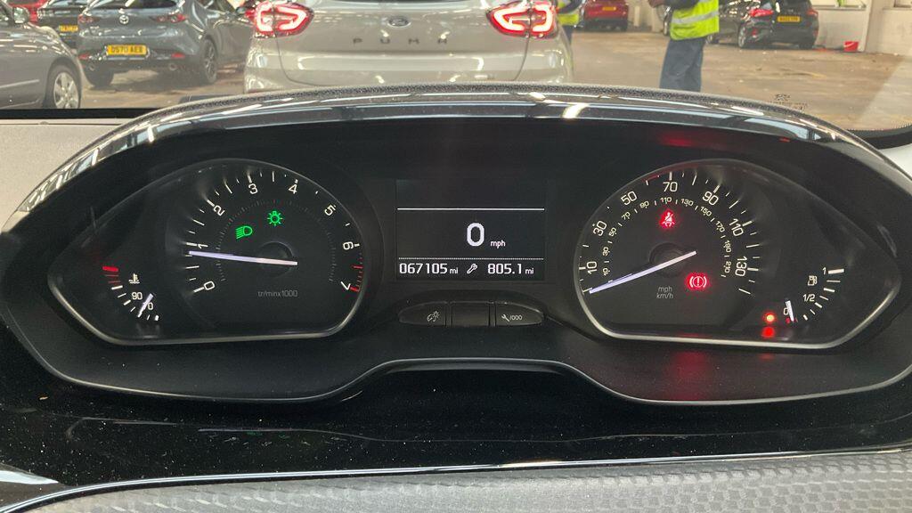 Used Peugeot 208 2019 for sale - 76446640: Photo 9