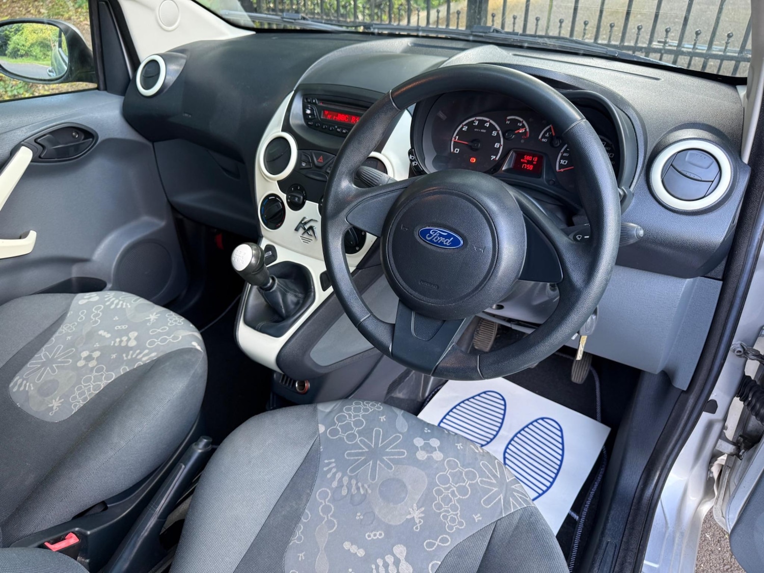 Used Ford Ka 2011 for sale - 76987637: Photo 13